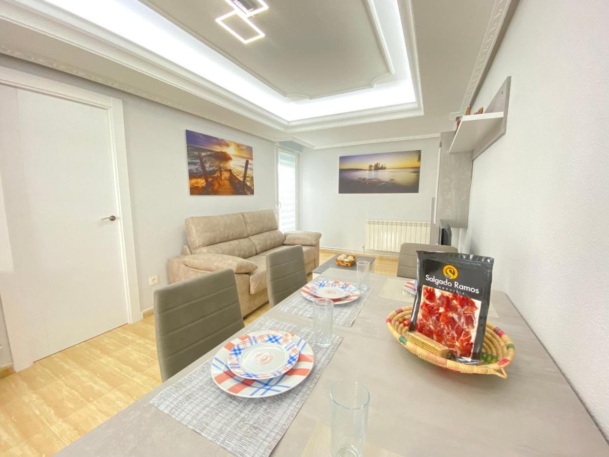 Vivienda En Pleno Centro! Calle Doctrinos 3 سلامنكا المظهر الخارجي الصورة