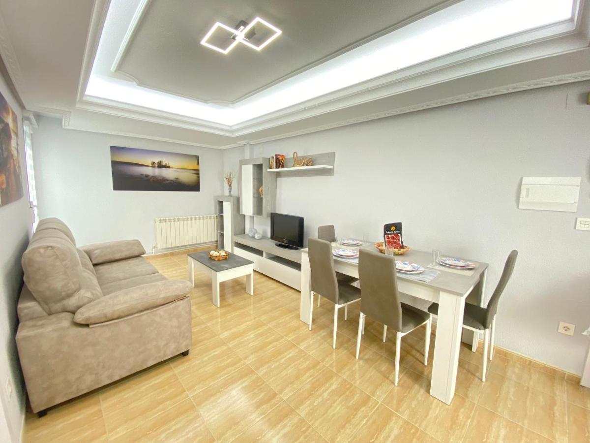 Vivienda En Pleno Centro! Calle Doctrinos 3 سلامنكا المظهر الخارجي الصورة